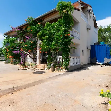 Apartament Andrijana